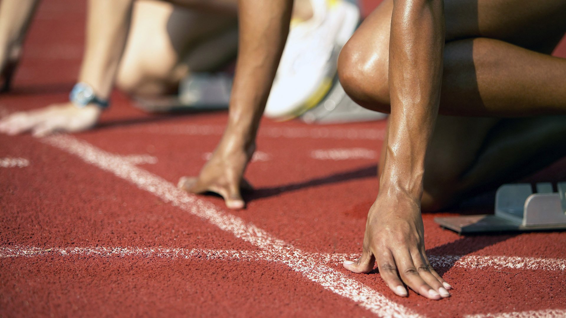 奥运村生活设施完善保障运动员，奥运会保障的工作人员