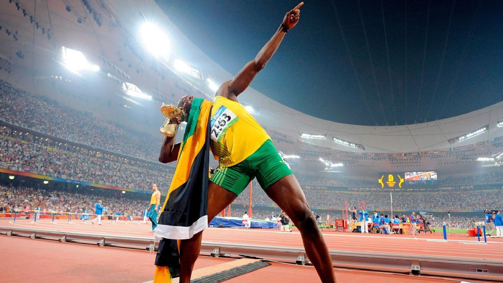 星空体育-波兰队未来发展：通过选手轮换与策略调整增强战术灵活性，波兰队实力如何